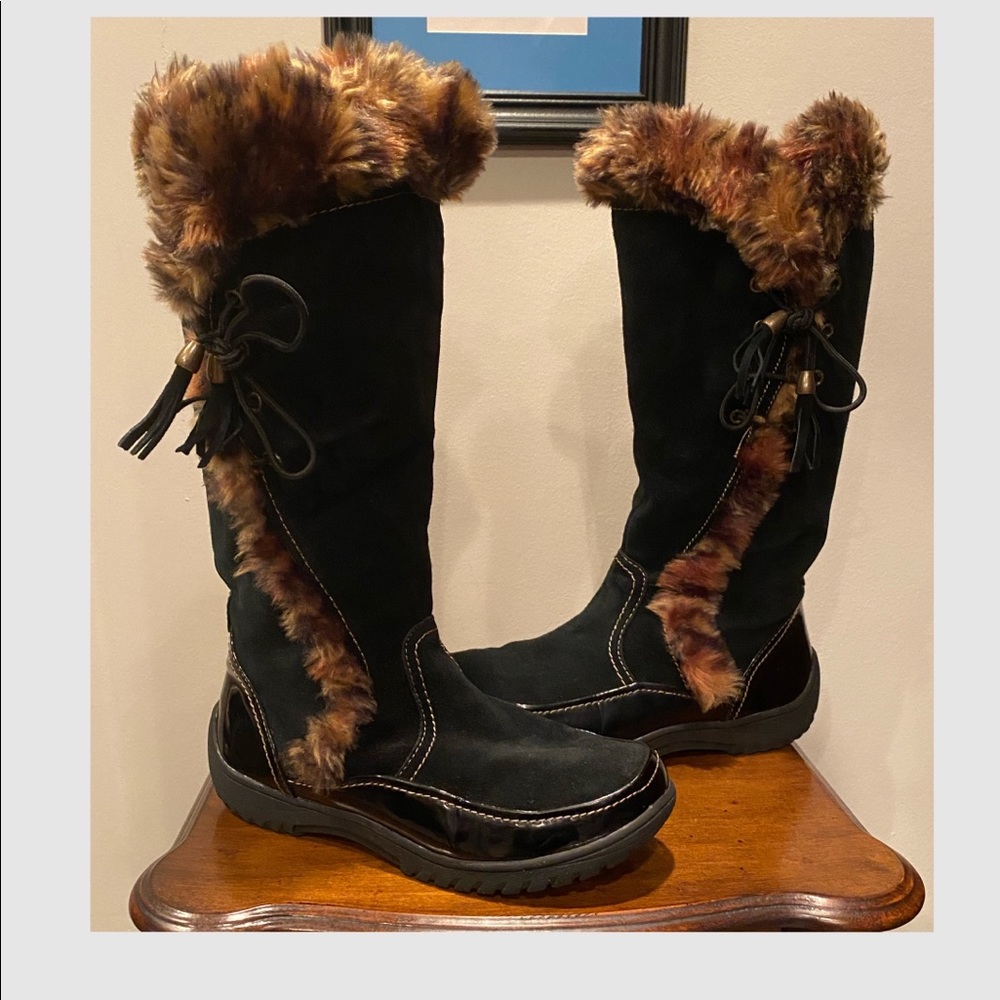 Sporto Black Winter Boots with Brown Faux-Fur Trim Never Worn.